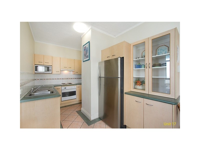 8,15,16,17 ‘Durham Court’ 21 Clifford Street, Surfers Paradise QLD 4217