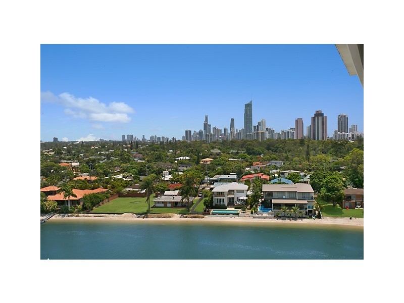 1801 ‘Freshwater Point’ 33 T.E.Peters Drive, Broadbeach Waters QLD 4218
