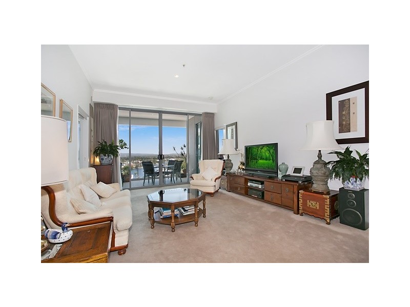 1801 ‘Freshwater Point’ 33 T.E.Peters Drive, Broadbeach Waters QLD 4218