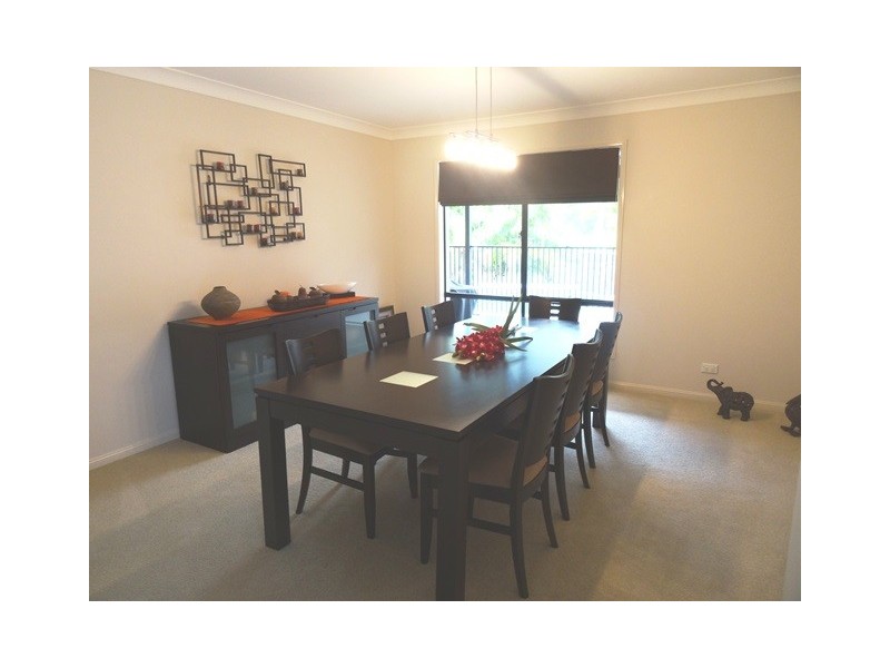 4 Snowwood Street, Reedy Creek QLD 4227