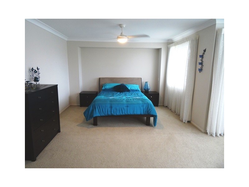 4 Snowwood Street, Reedy Creek QLD 4227