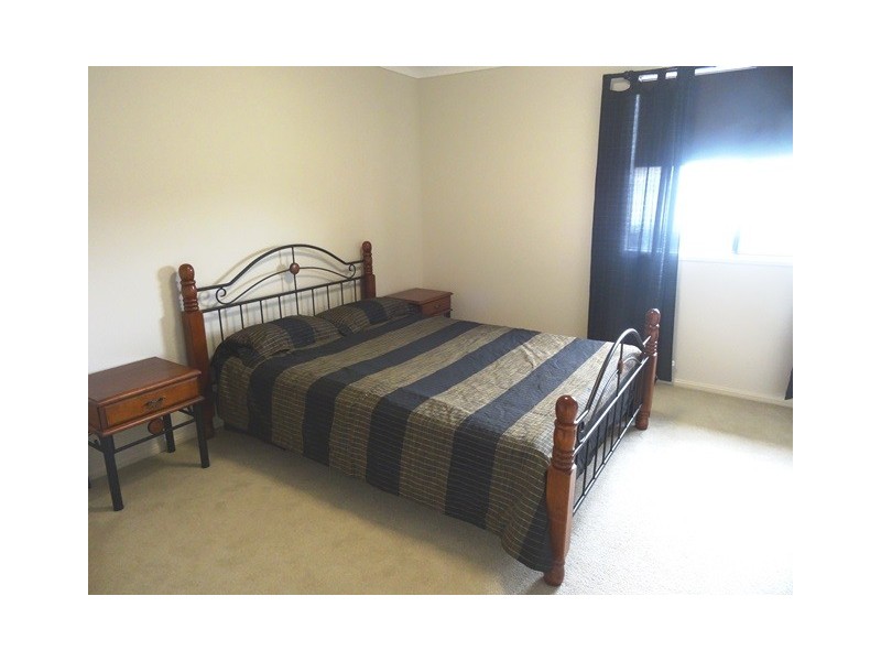 4 Snowwood Street, Reedy Creek QLD 4227