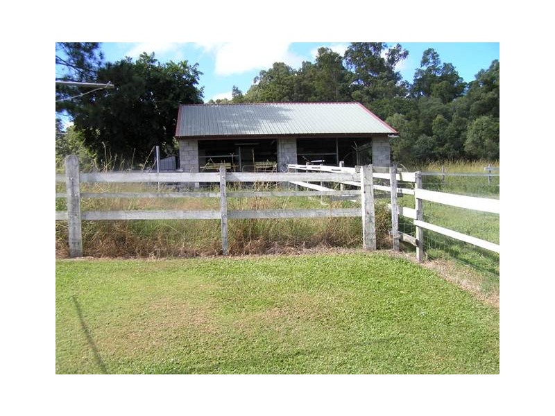 279 Ruffles Rd, Willowvale QLD 4370