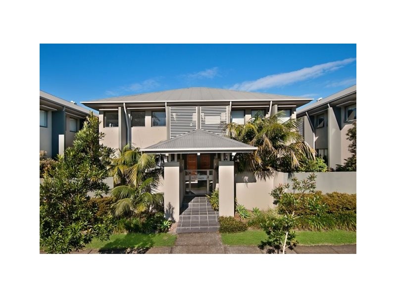 11/45 Bundall Road, Bundall QLD 4217