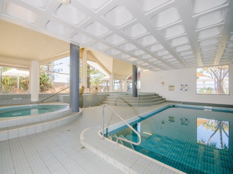 8A “Surfers Aquarius” 4-12 Old Burleigh Rd, Surfers Paradise QLD 4217