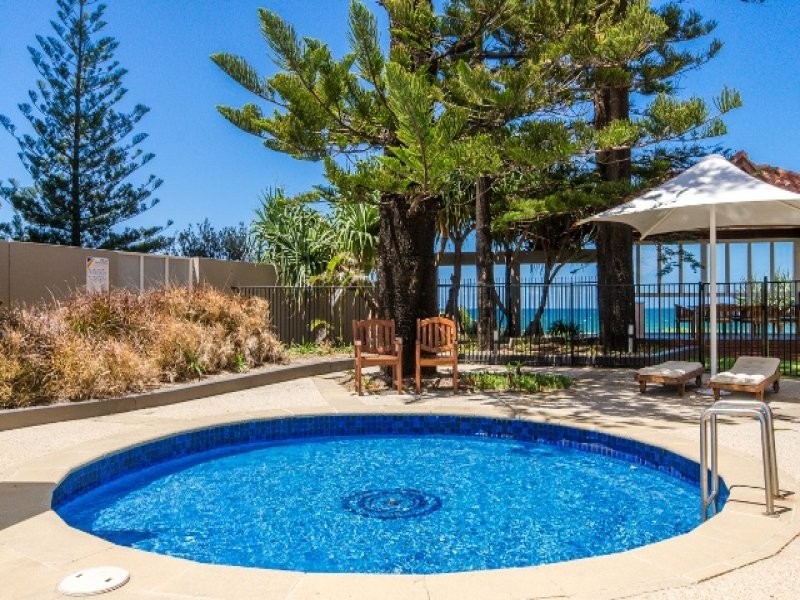 8A “Surfers Aquarius” 4-12 Old Burleigh Rd, Surfers Paradise QLD 4217