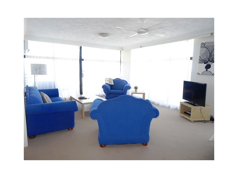 8A “Surfers Aquarius” 4-12 Old Burleigh Rd, Surfers Paradise QLD 4217