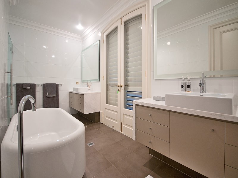 14 Kookaburra Court, Sorrento QLD 4217