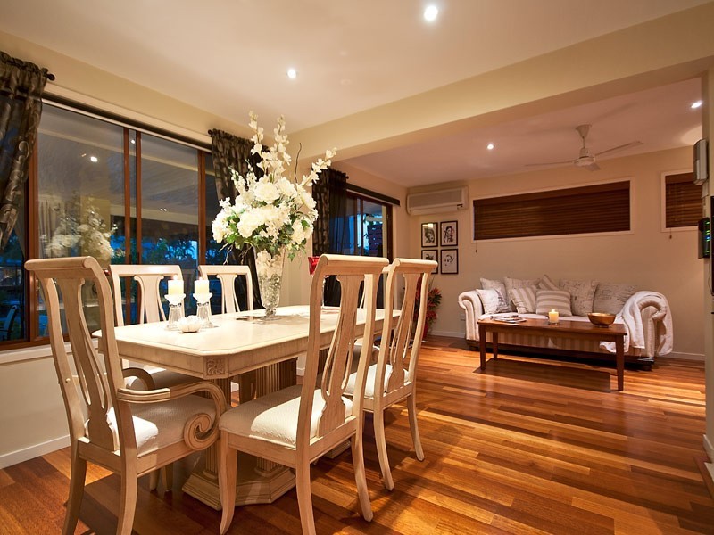 90 Campbell Street, Sorrento QLD 4217