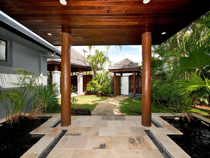 21 The Lido, Isle Of Capri QLD 4217