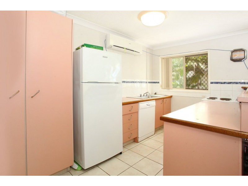 10 ‘Le Chelsea’ 11 Frederick Street, Surfers Paradise QLD 4217