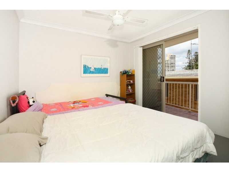 10 ‘Le Chelsea’ 11 Frederick Street, Surfers Paradise QLD 4217