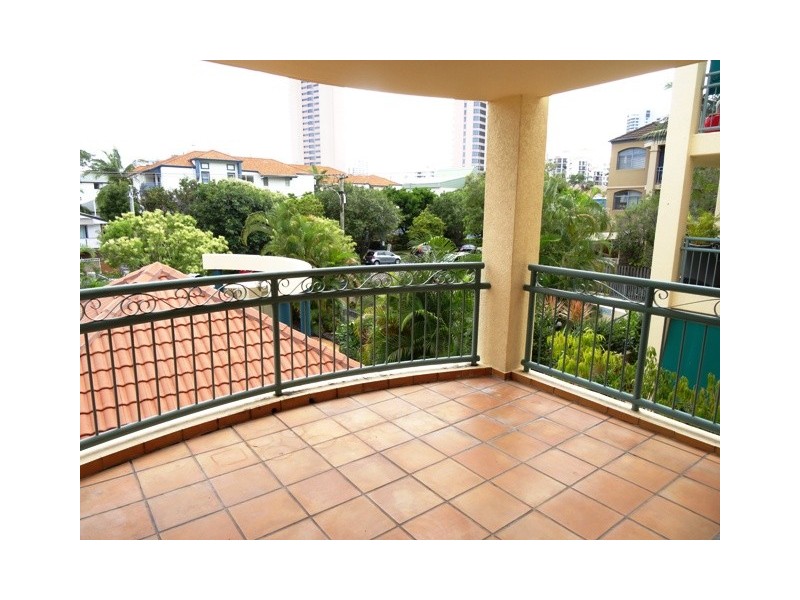 14/12 Monte Carlo Ave, Surfers Paradise QLD 4217