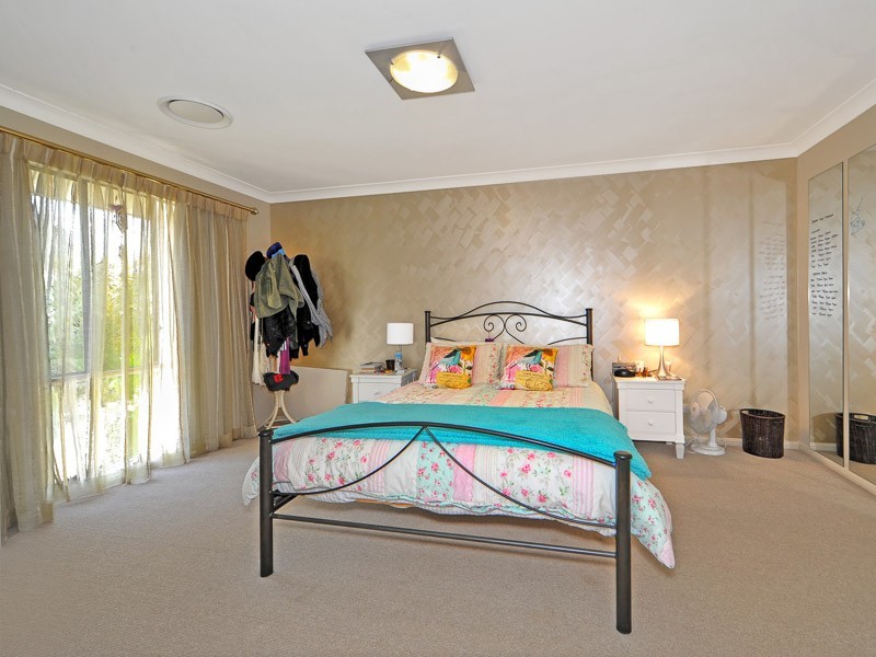 1030 Lakeview Terrace, Benowa QLD 4217