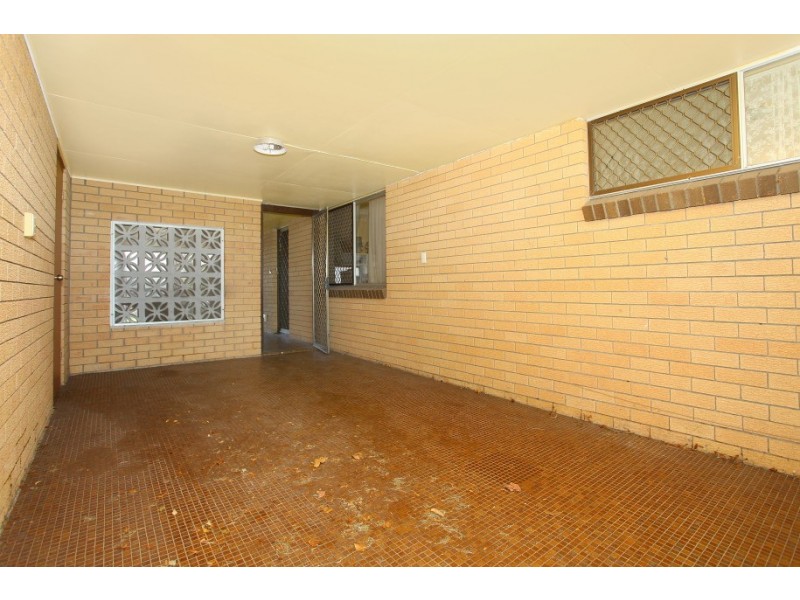 12 Carmel Court, Broadbeach Waters QLD 4218