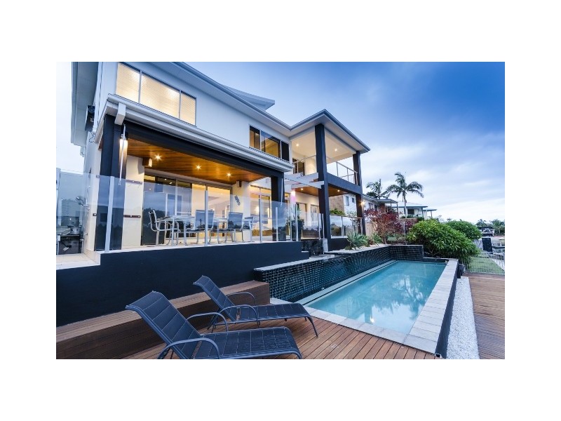 10 Coral Gables Key, Broadbeach Waters QLD 4218