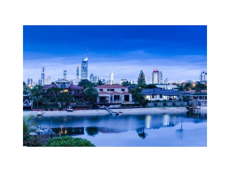 10 Coral Gables Key, Broadbeach Waters QLD 4218
