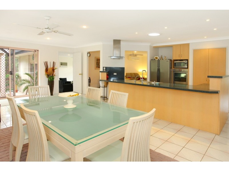 29 Baraka Court, Mudgeeraba QLD 4213