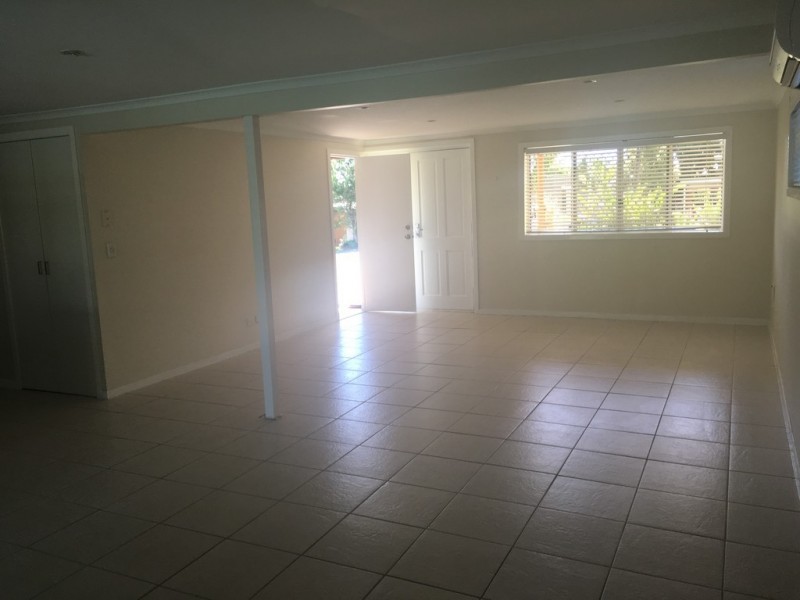 12 Susanne, Southport QLD 4215