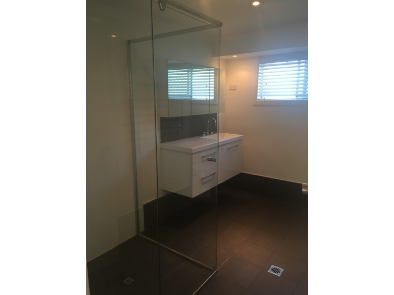 12 Susanne, Southport QLD 4215