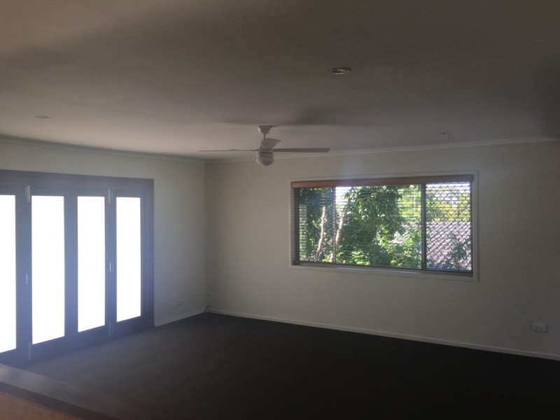 12 Susanne, Southport QLD 4215