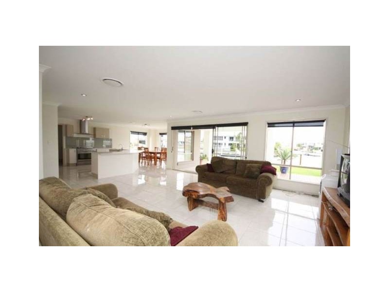 23 North Quay, Biggera Waters QLD 4216