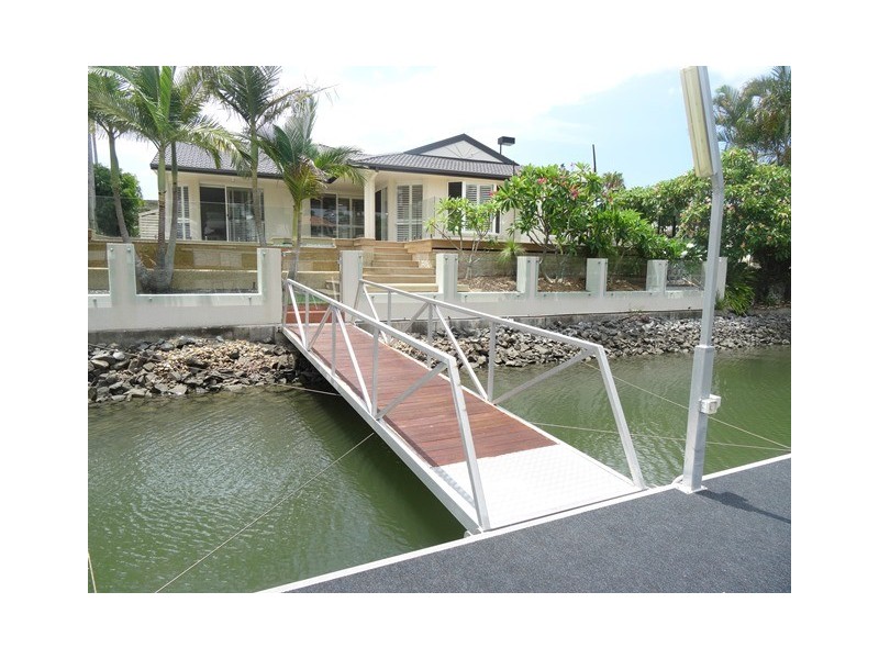 7306 Bayside Close, Sanctuary Cove QLD 4212