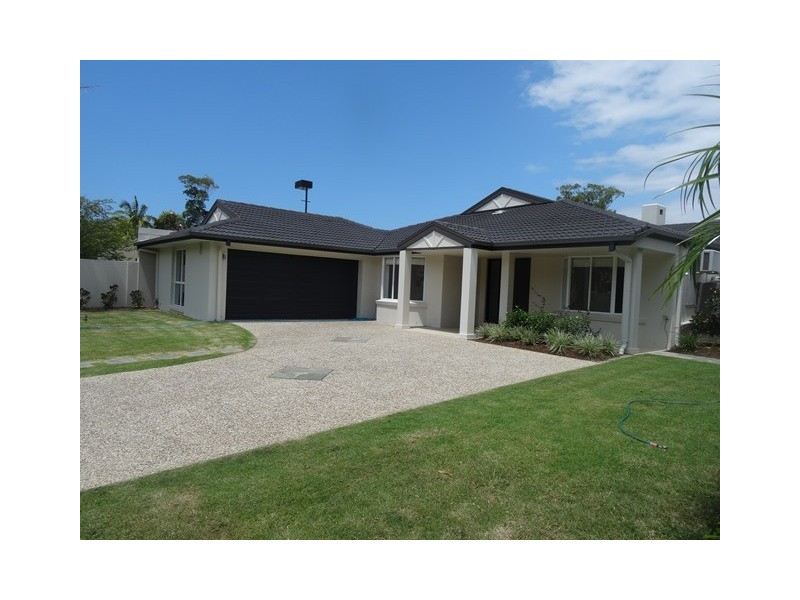 7306 Bayside Close, Sanctuary Cove QLD 4212