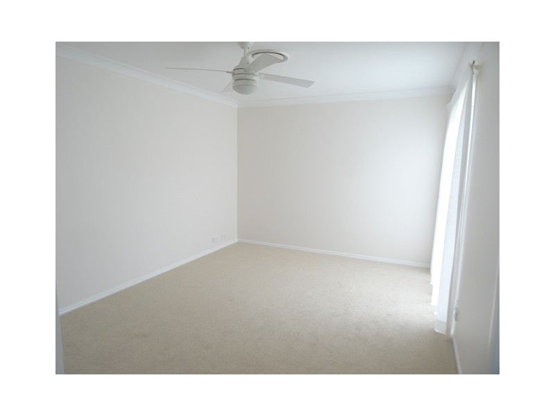 7306 Bayside Close, Sanctuary Cove QLD 4212