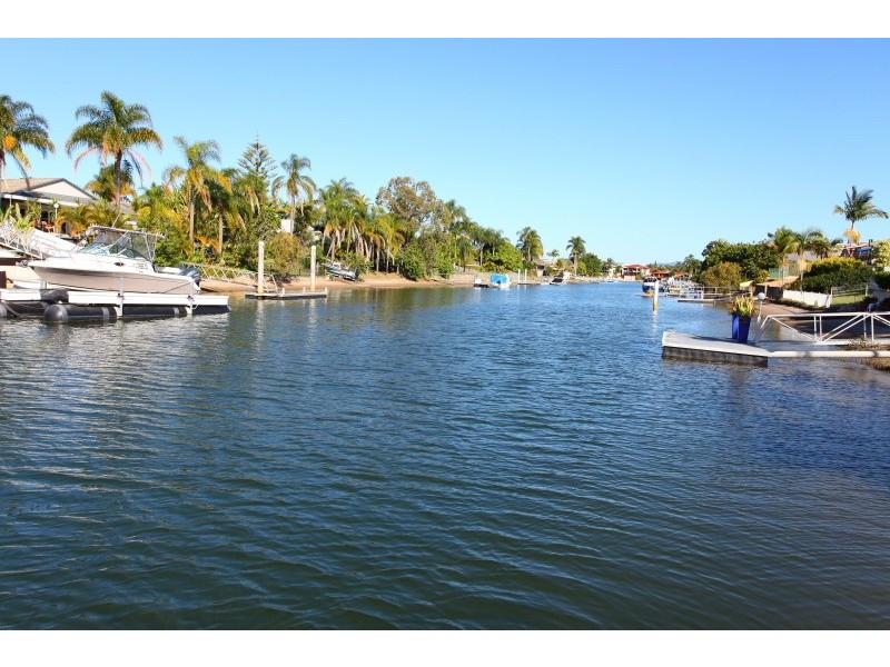 115 Campbell Street, Sorrento QLD 4217