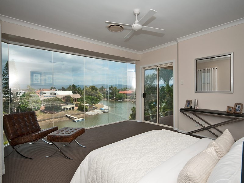 6 Adler Court, Benowa Waters QLD 4217