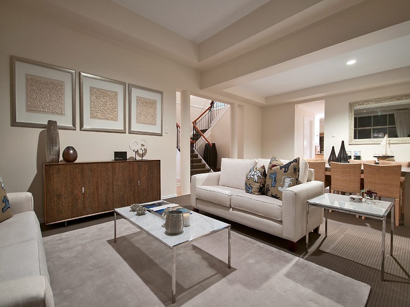 6 Adler Court, Benowa Waters QLD 4217