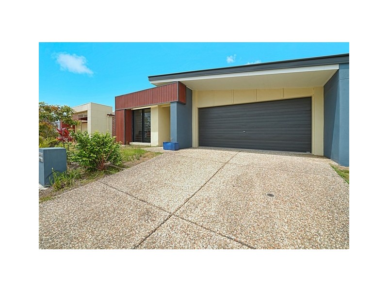 32 Collingrove Circuit, Pimpama QLD 4209