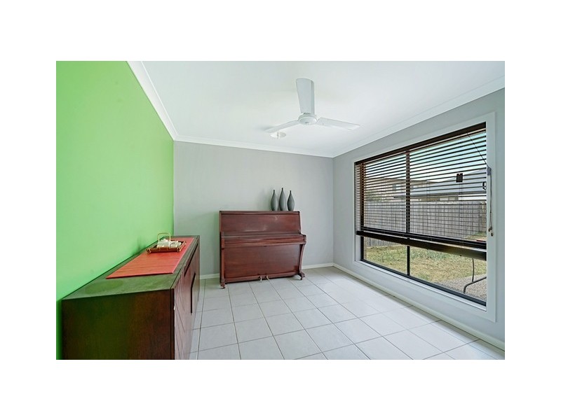 32 Collingrove Circuit, Pimpama QLD 4209