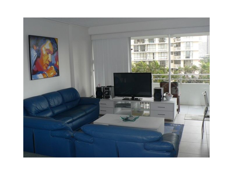 204/3458 Main Beach Pd, Main Beach QLD 4217