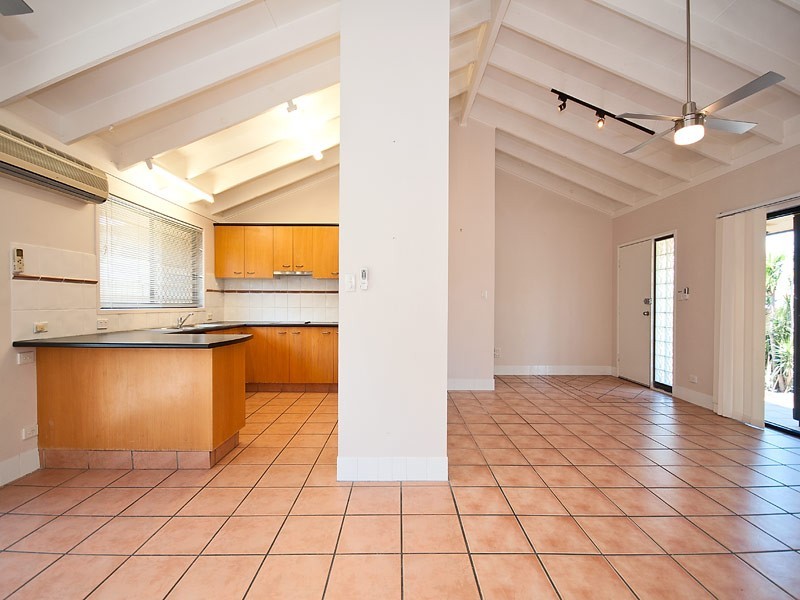 23 Allawah Street, Sorrento QLD 4217