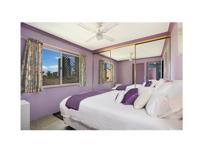 18 ‘Le Chelsea’ 11 Frederick Street, Surfers Paradise QLD 4217