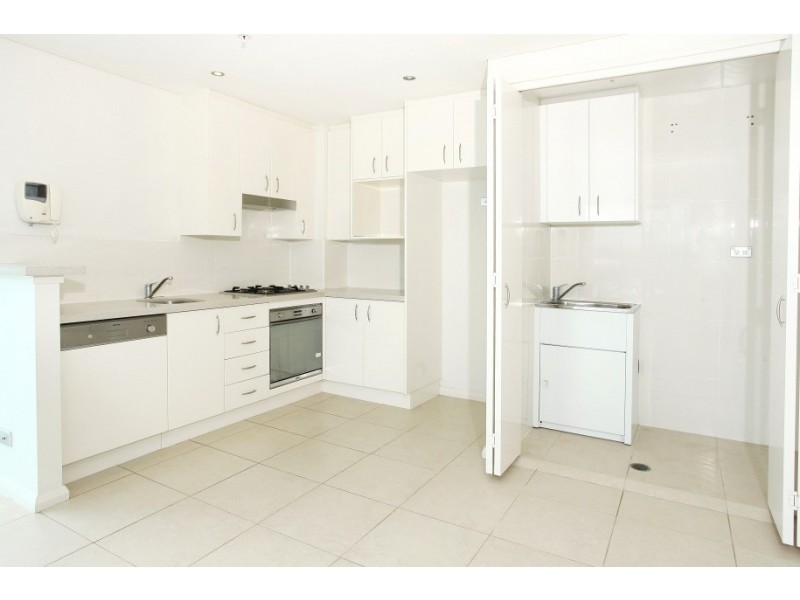 2303 ‘Brighton on Broadwater Shores’ 1 Como Crescent, Southport QLD 4215