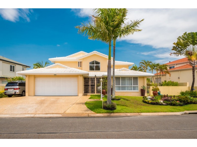 101/40 Cotlew Street East, Southport QLD 4215