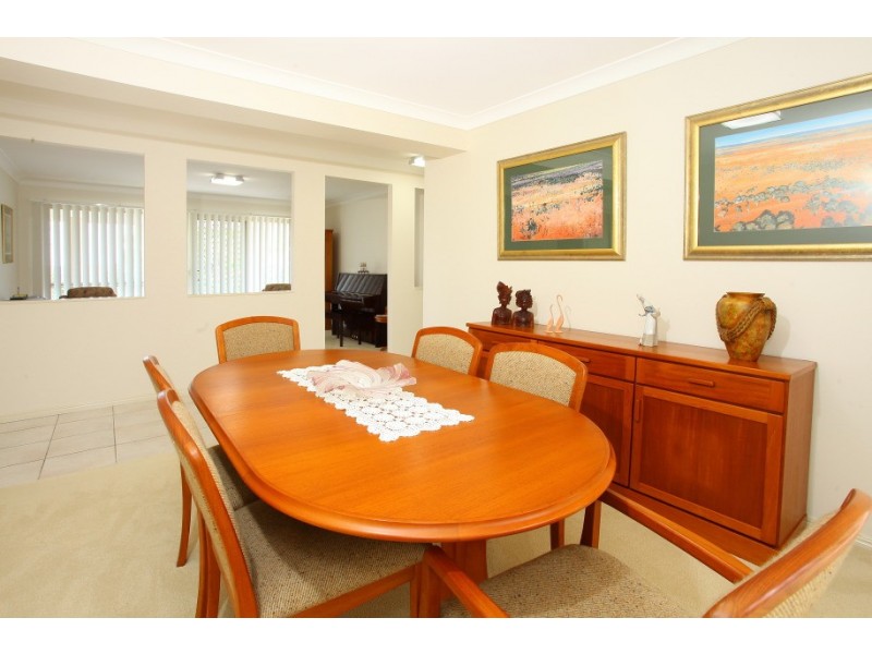 2 Alter Court, Merrimac QLD 4226