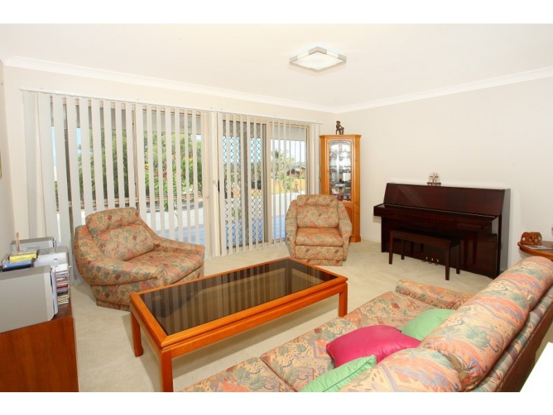 2 Alter Court, Merrimac QLD 4226