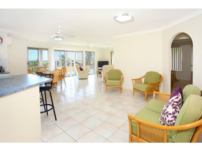 2 Alter Court, Merrimac QLD 4226