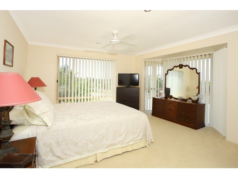 2 Alter Court, Merrimac QLD 4226