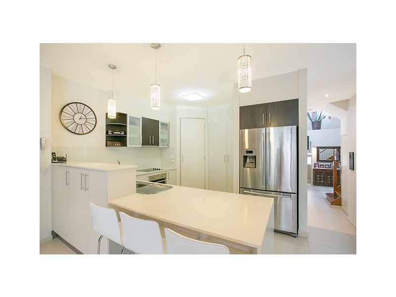 5014a Riverwood Grove, Benowa QLD 4217