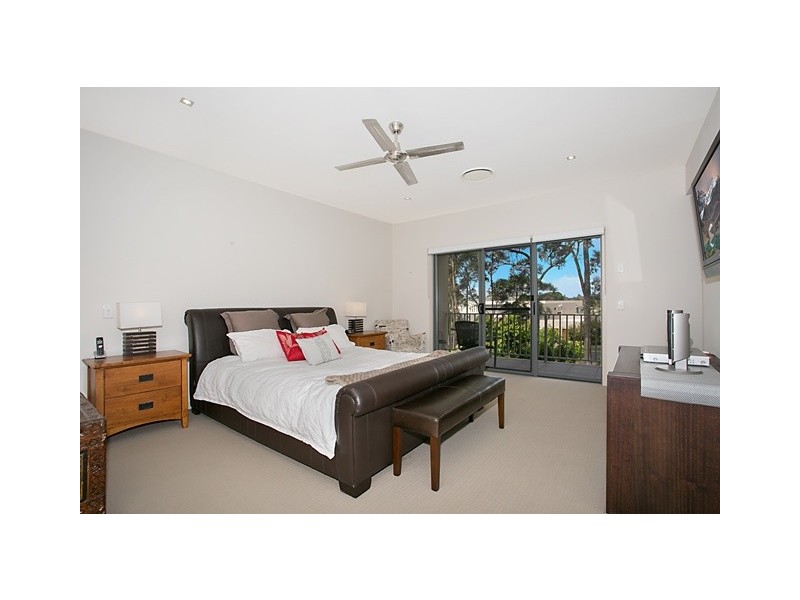 5014a Riverwood Grove, Benowa QLD 4217