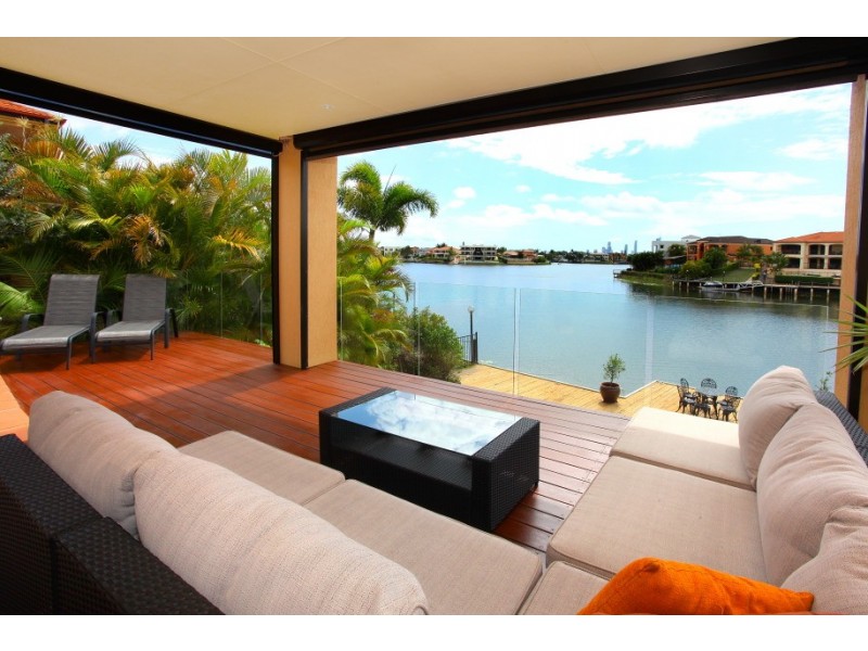 25 Clear Water Bay Avenue, Clear Island Waters QLD 4226