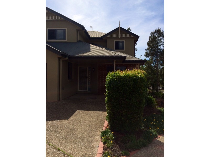 55 Paradise Springs Ave, Robina QLD 4226