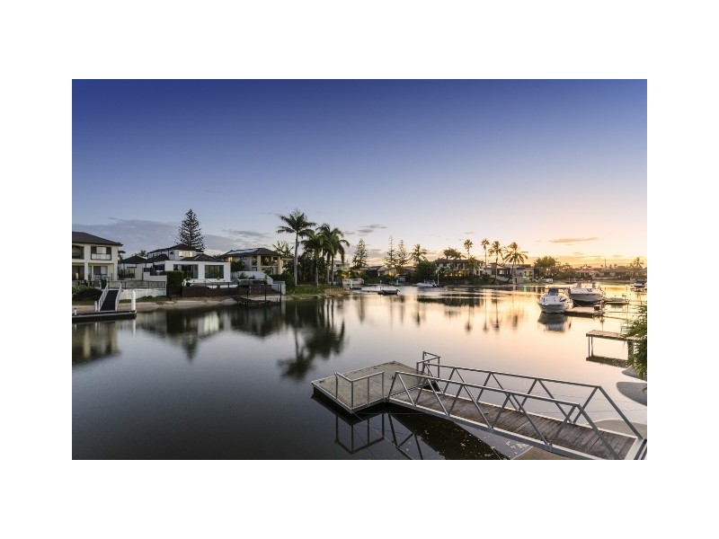 28 Salerno Street, Isle Of Capri QLD 4217