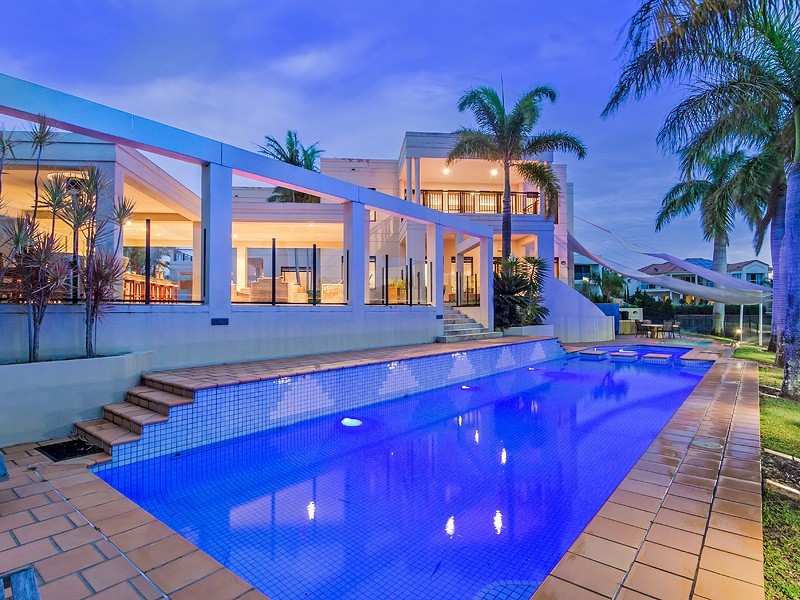 1133 Beechwood Drive, Hope Island QLD 4212