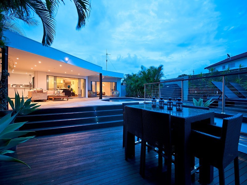 21 Sophie Avenue, Broadbeach Waters QLD 4218